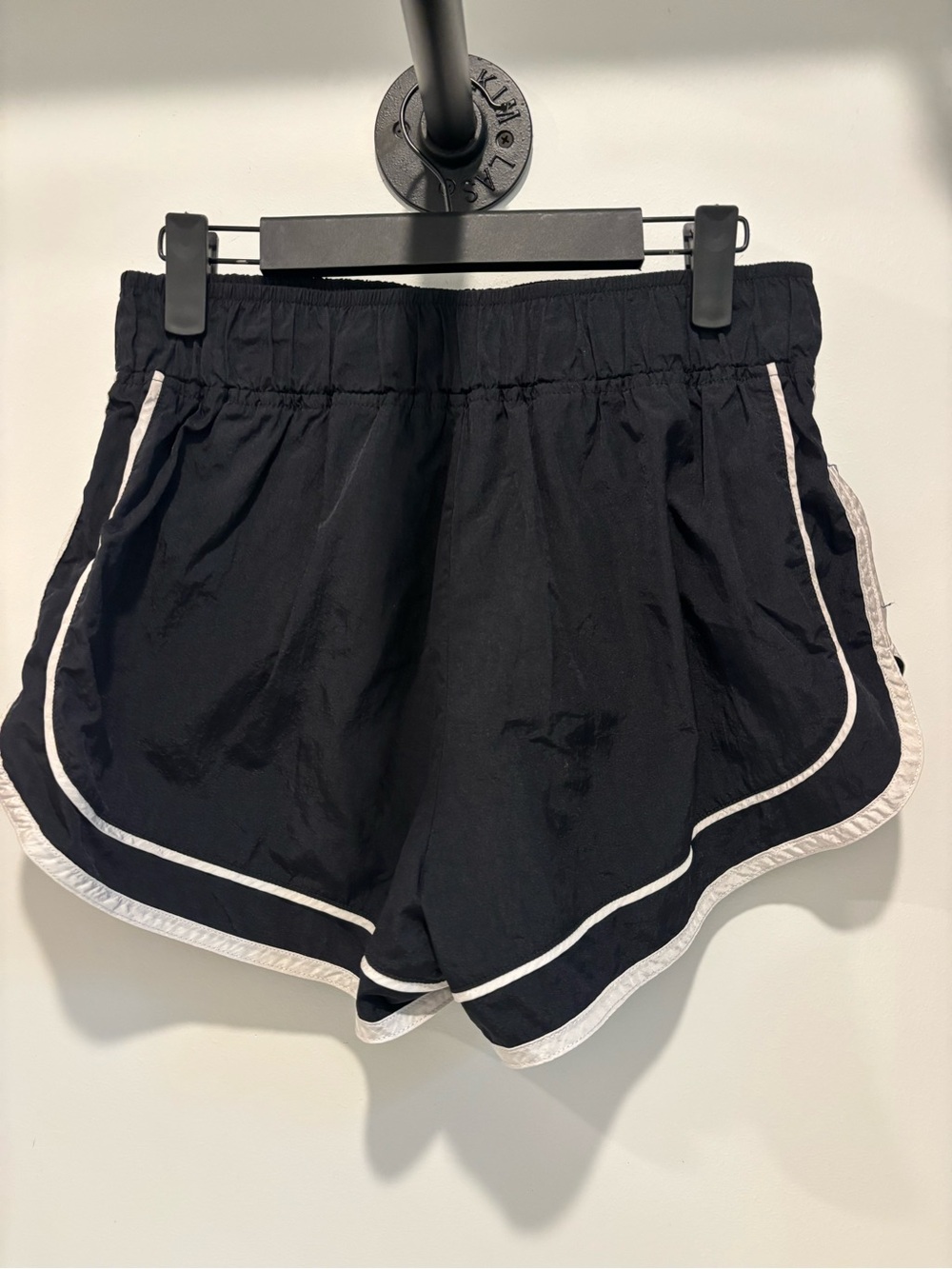 Free People Black Contrast-Trim Athletic Shorts - Picture 2 of 4